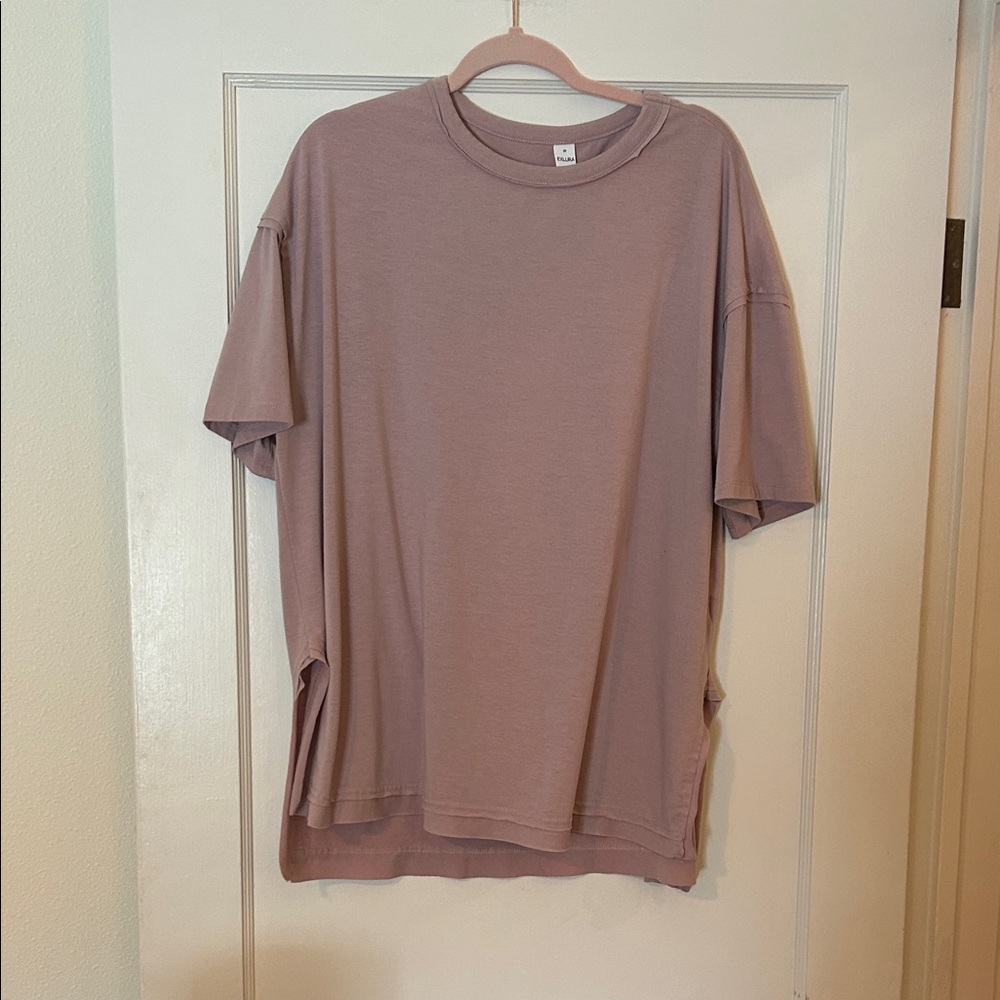 Elegant Mauve Short Sleeve Tee - Picture 1 of 5
